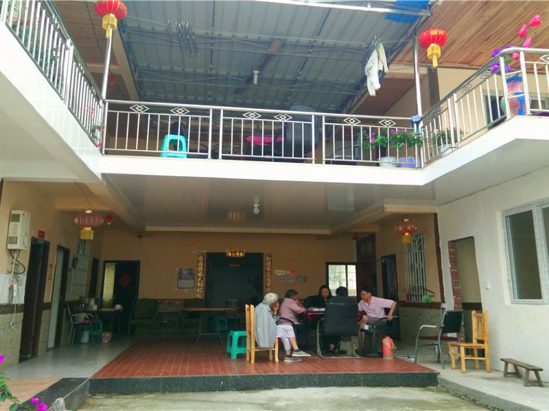 彭州小鱼洞陈二姐小院