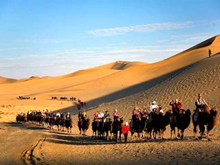 青海湖私人定制旅游_青海湖旅游跟團(tuán)多少錢_青海湖自由行旅游團(tuán)