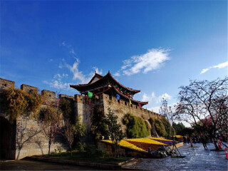 云南大理麗江半自由行_到云南大理麗江旅游報(bào)團(tuán)價(jià)格_去云南大理麗江旅游怎么走