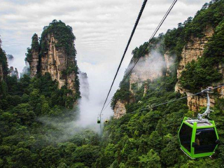 张家界旅游跟团需多少钱_张家界十一旅游团_春节跟团张家界旅游