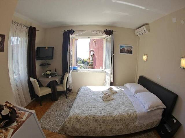 布达佩斯-萨格勒布-普利特维采湖群国家公园-扎