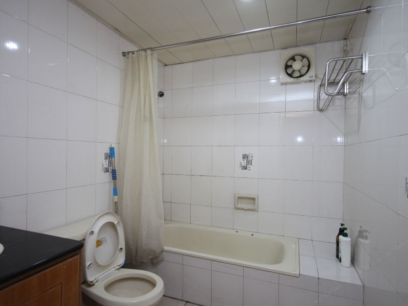 hotelPic