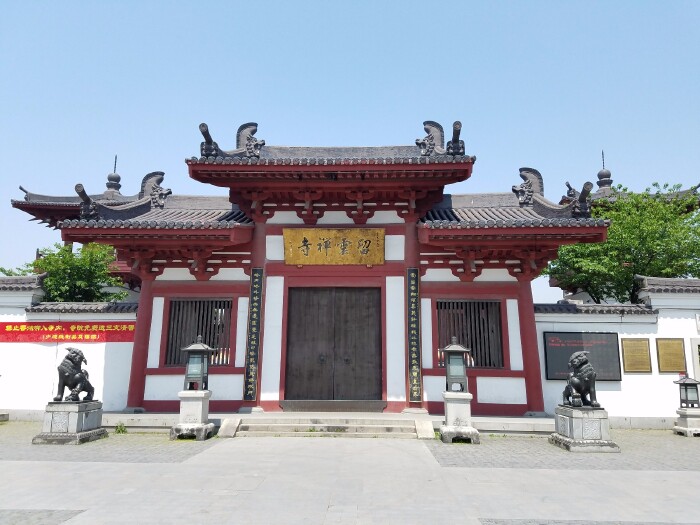 上海游玩寺庙攻略,上海游玩攻略必去的地方