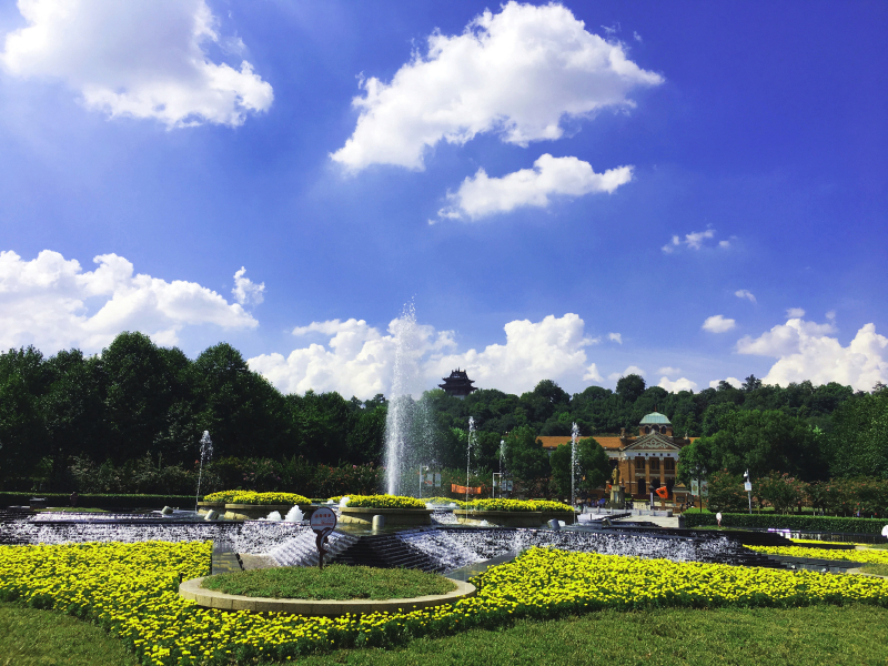 极目楚天舒,心潮逐浪高-江南千古名楼黄鹤楼