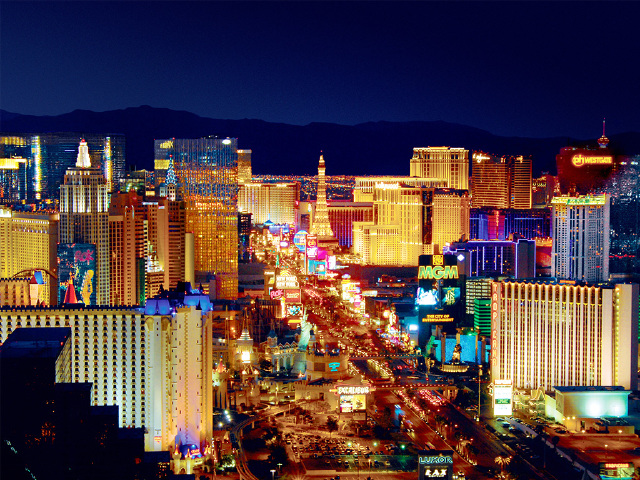 旧金山往返洛杉矶 Cii-tFrilAyITw4oAAl13IdgJtcAAGIvANJvMoACXX0086_w640_h480_c1_t0.jpg