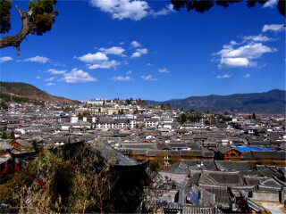 組團(tuán)去云南玉龍雪山_2021去云南玉龍雪山旅游團(tuán)報(bào)價(jià)_云南玉龍雪山旅游要多少錢跟團(tuán)