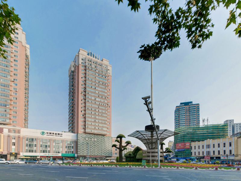 哈尔滨经纬街与经纬三到街交口普通公寓(兆麟街店)