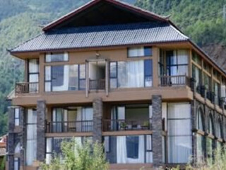 云南香格里拉旅游花多少錢_云南香格里拉旅游要多少錢跟團_云南香格里拉旅游大約多少錢