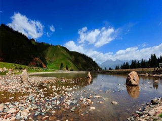 青海湖旅游花多少錢_旅行團(tuán)青海湖游_現(xiàn)在到青海湖旅游多少錢