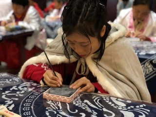 江西婺源游跟團多少錢2021_江西婺源八月份旅游_江西婺源旅游路線