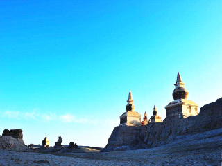 春节假期去额济纳旗胡杨林游价格_去额济纳旗胡杨林旅游十一天要多少钱_额济纳旗胡杨林十一旅游团