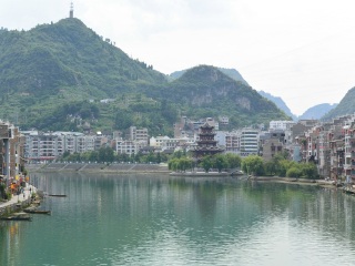 貴州旅行團旅游報價_跟團貴州游價格_貴州旅游跟團多少錢