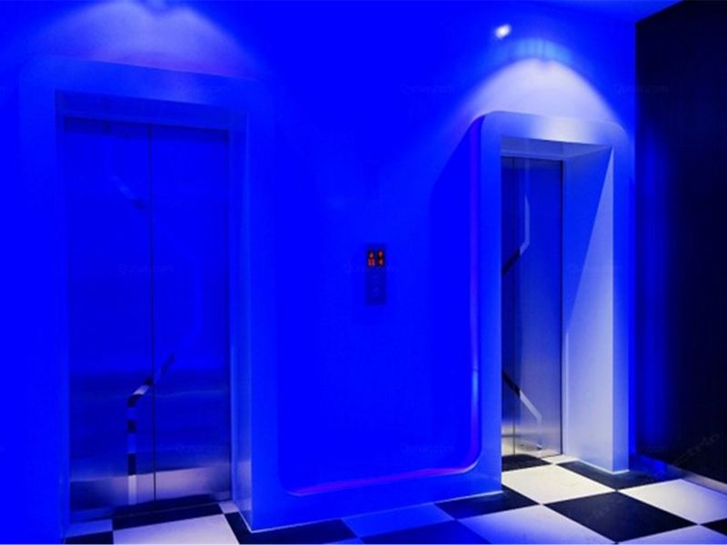 hotelPic