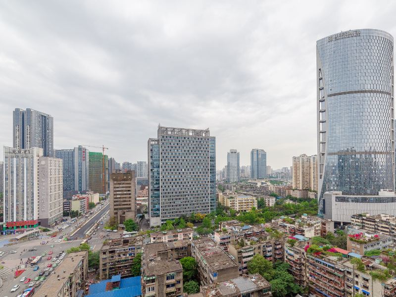 成都花生壳-成都公寓(东风路与水碾河路交叉口分店)