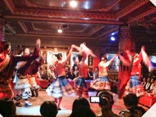 最近香格里拉旅游_去香格里拉旅游的团_9月份香格里拉游价格