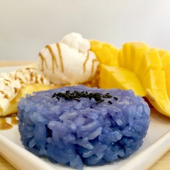 Fusion-Thai dessert, Mango with sticky rice and pancake with coconut ice cream.