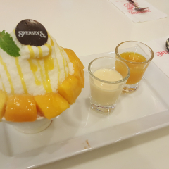 Bangkok, Thailand – 01 22  2018: mango bingsu in swensens