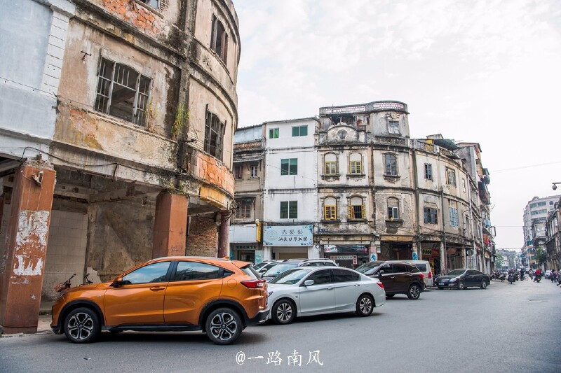 潮州本地人口_潮州牌坊街图片(2)