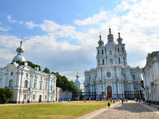 <俄罗斯-莫斯科-圣彼得堡9日游