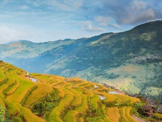 張家界玻璃棧道旅游價格多少_張家界玻璃棧道最適合旅游的季節(jié)_到張家界玻璃棧道旅游報團價格