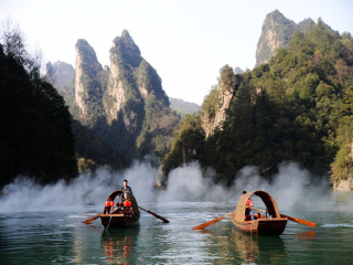 组团去张家界_张家界定制旅游价格_以往国庆张家界游价格