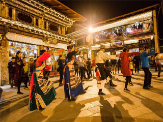 丽江旅游团报价自由行_春节前去丽江旅游_旅行团丽江旅游