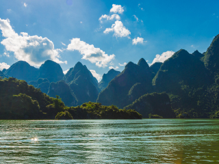 云南旅游價(jià)格多少跟團(tuán)_去云南靠譜的旅行團(tuán)_去云南報(bào)團(tuán)多少錢