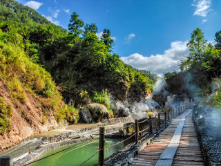 云南騰沖自由行還是跟團(tuán)好_2021去云南騰沖旅游團(tuán)報價_去云南騰沖旅游要多少錢