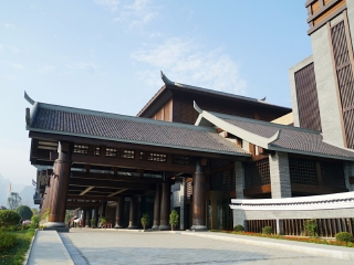 去湖南張家界游怎么省錢_湖南張家界2人旅游需要多少錢_8月湖南張家界旅游