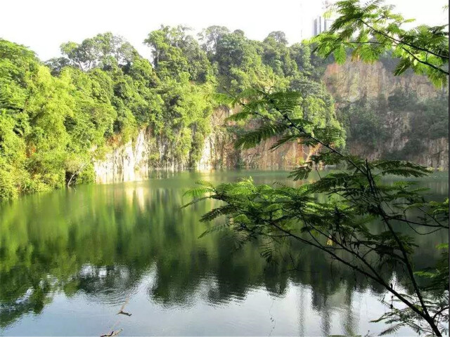 <龙虎山-圣井山高铁3日游