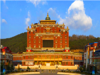 云南香格里拉最佳旅游路線_暑假云南香格里拉游價格
