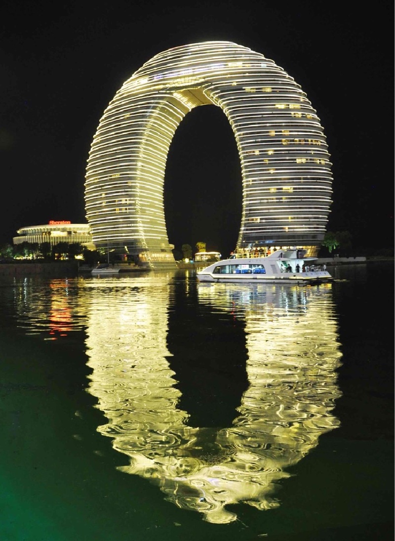 月亮广场