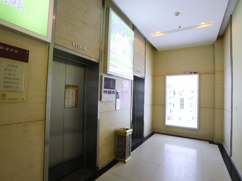 酒店大堂