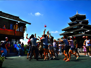桂林陽(yáng)朔旅游花多少錢(qián)_桂林陽(yáng)朔九月旅游_桂林陽(yáng)朔半自由行