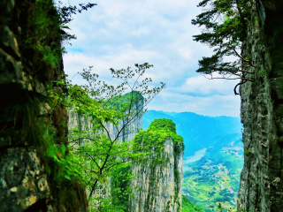 赴恩施大峡谷-神农架-大九湖-武当山旅游价格_恩施大峡谷-神农架-大九湖-武当山7日游_恩施大峡谷-神农架-大九湖-武当山旅游线路