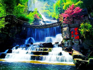 湖南鳳凰古城旅游價格多少跟團_去湖南鳳凰古城游要多少錢_湖南鳳凰古城旅游報團價格