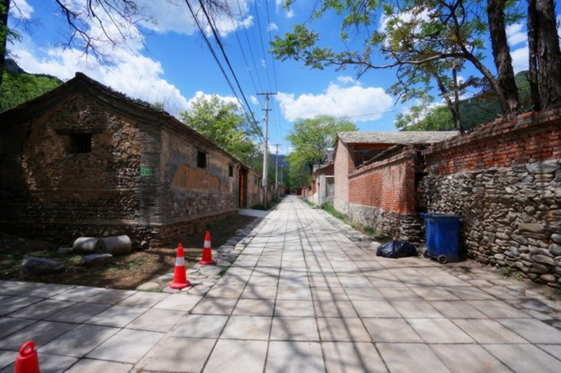 2天1夜带娃记登坡峰岭看黄栌花开成海住悠闲美宿享怡然盛夏