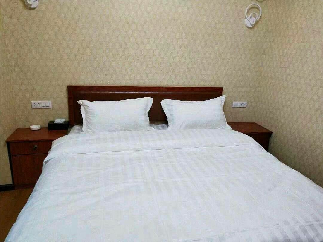 标准大床房