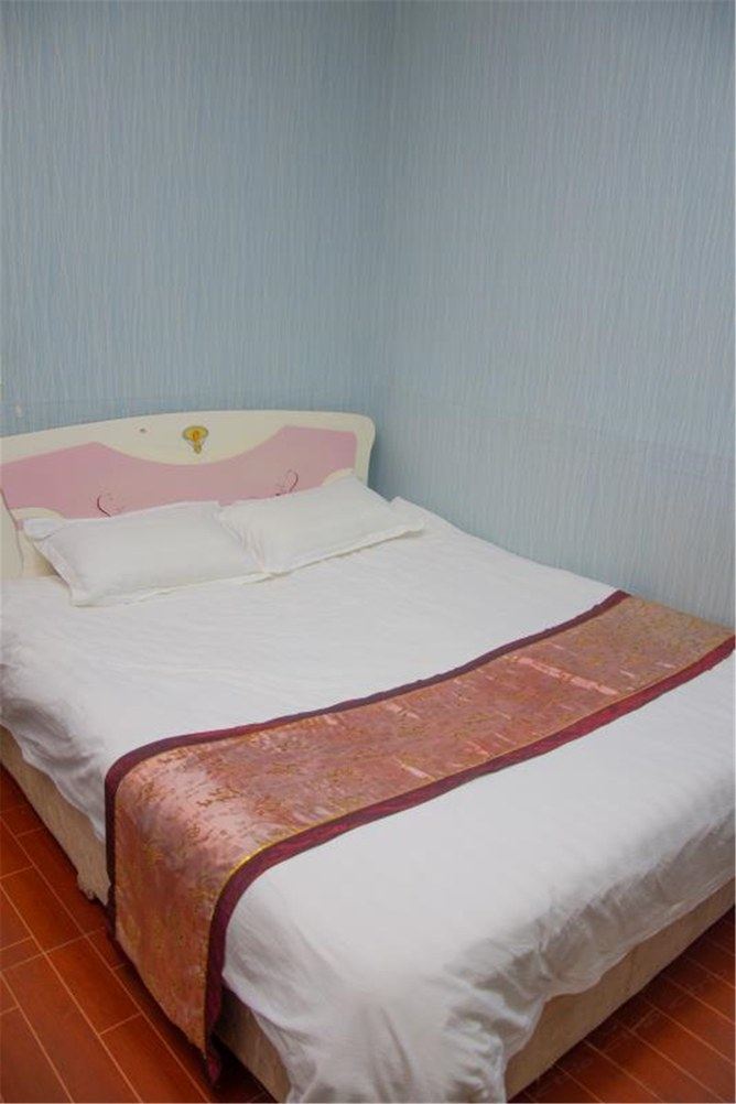 舒适大床房