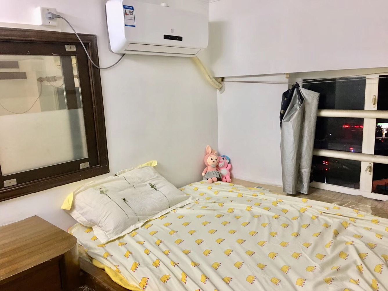 复式三室一厅套房