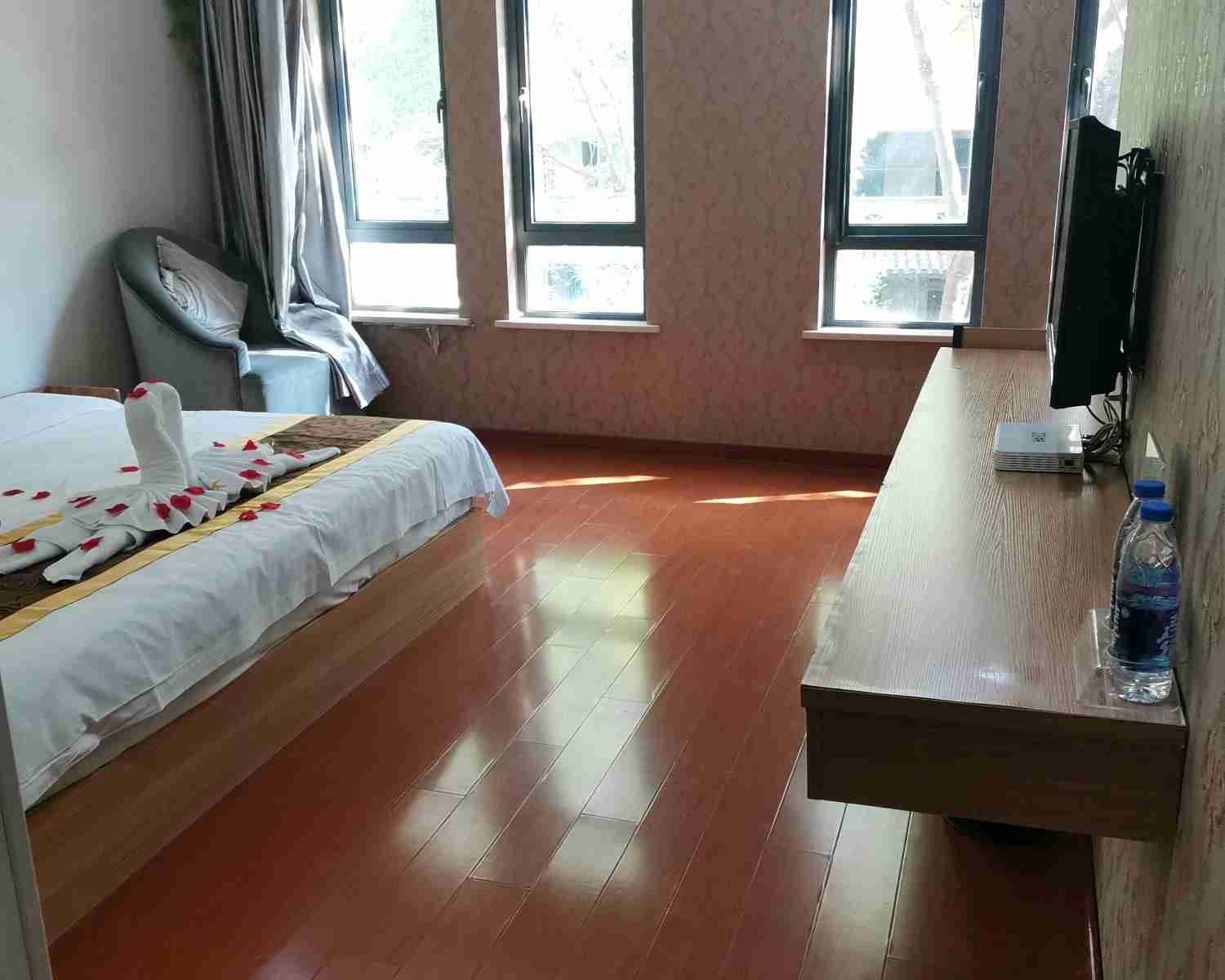 豪华大床房