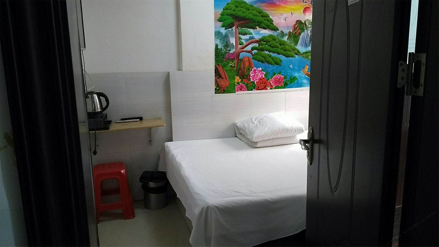 标准大床房