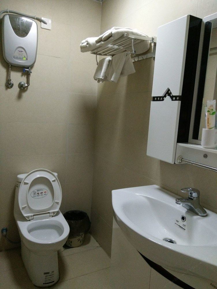 精致一室一厅套房