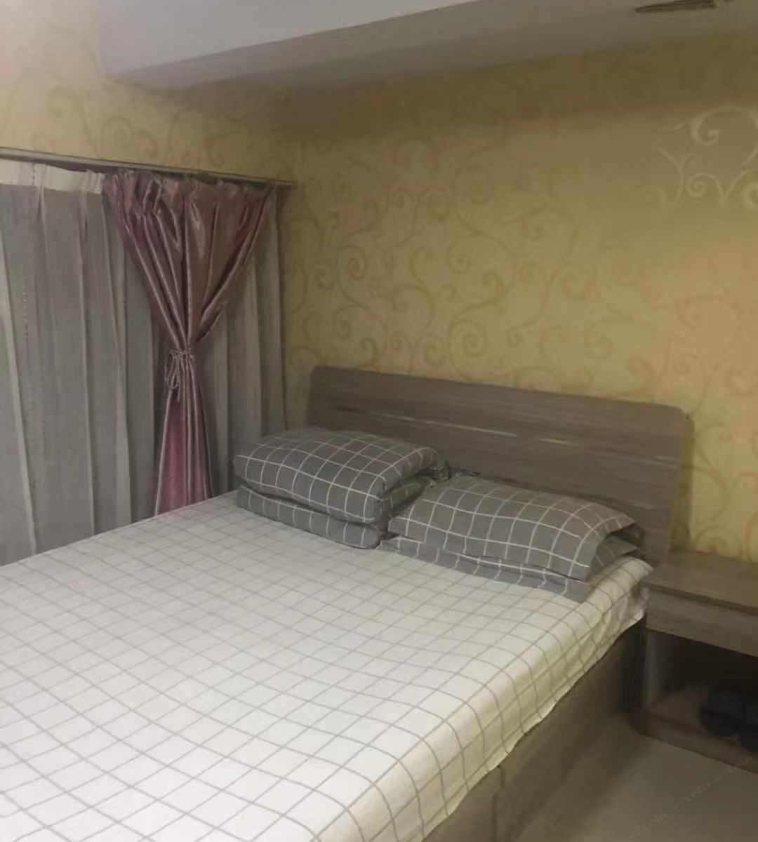 标准大床房