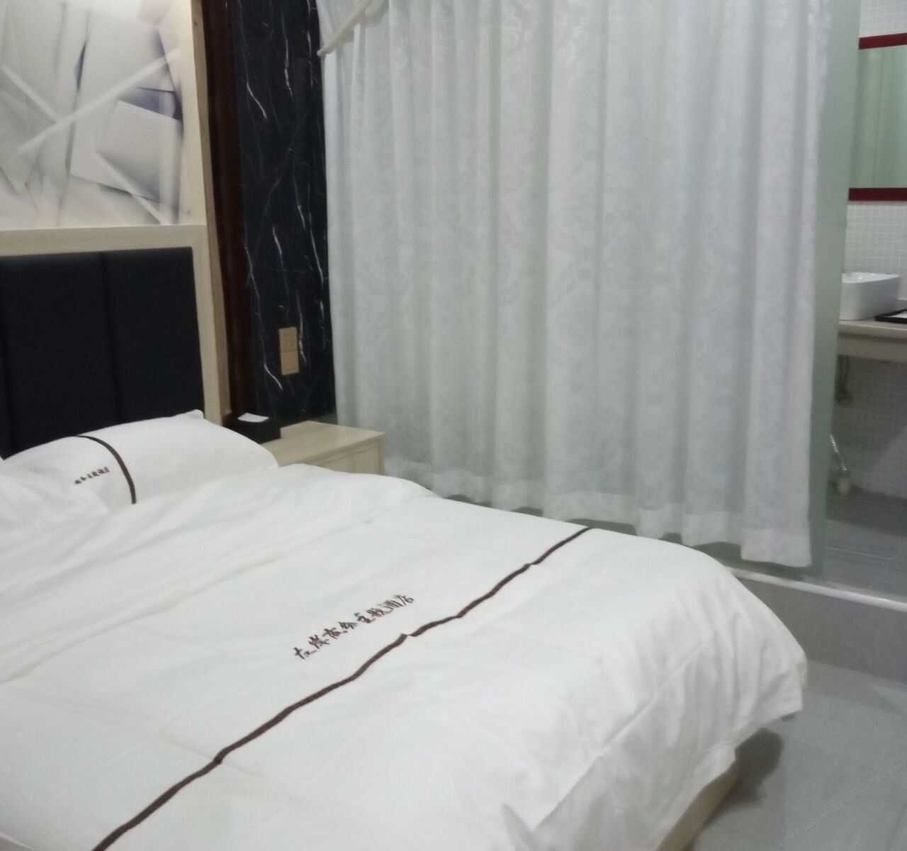 标准大床房
