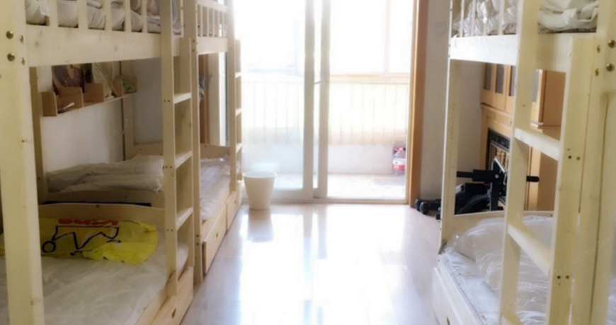 百草堂(床位)(公共卫浴)