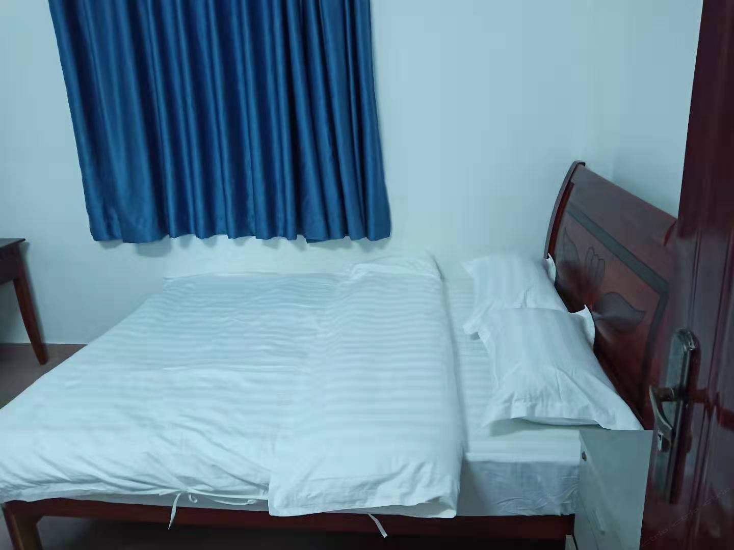 标准大床房