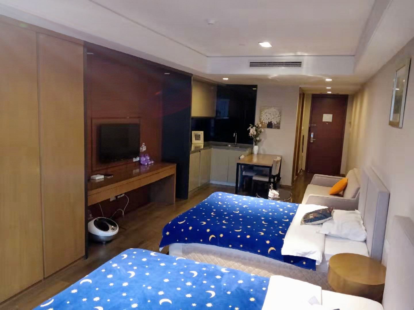 温馨海景家庭房