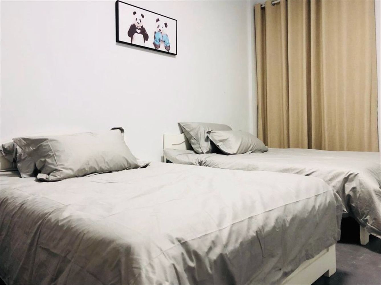 温馨豪华四室一厅套房