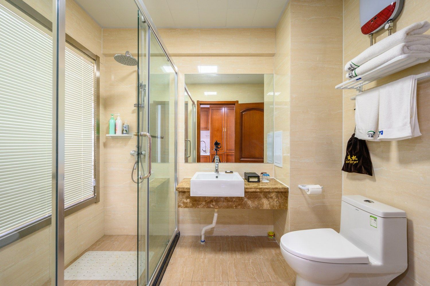 海景一室大床房